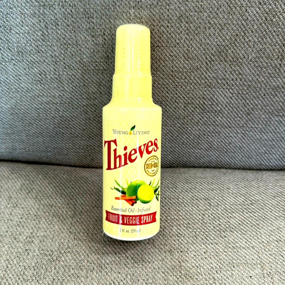 Thieves Fruit & Veggie Spray